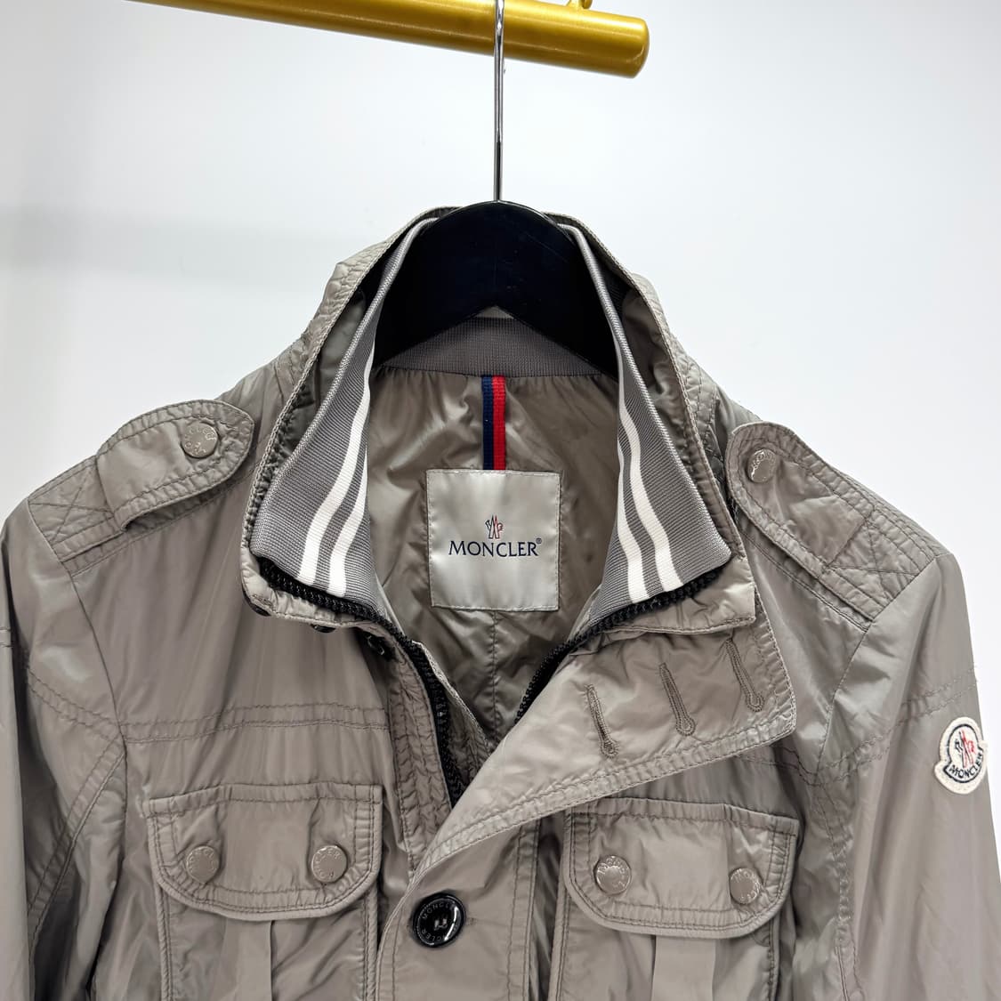 [1사이즈] 몽클레어 견장 바람막이 집업 자켓 상품이미지9