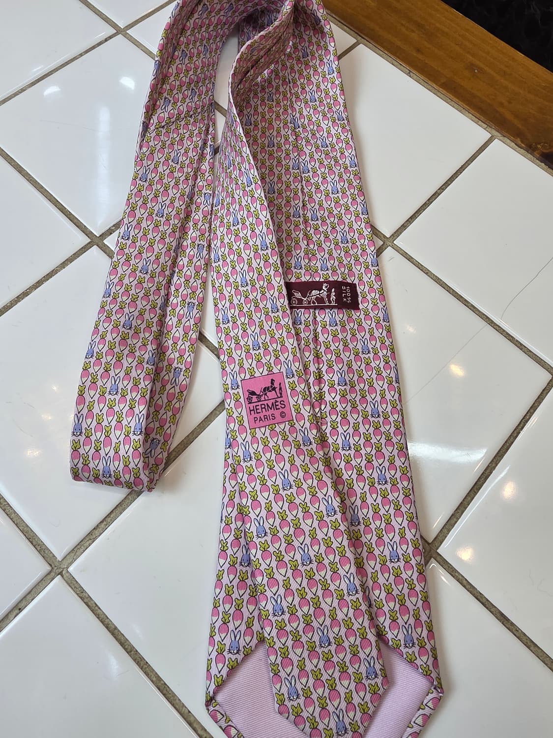 HERMES  토끼 핑크 실크넥타이 상품이미지3