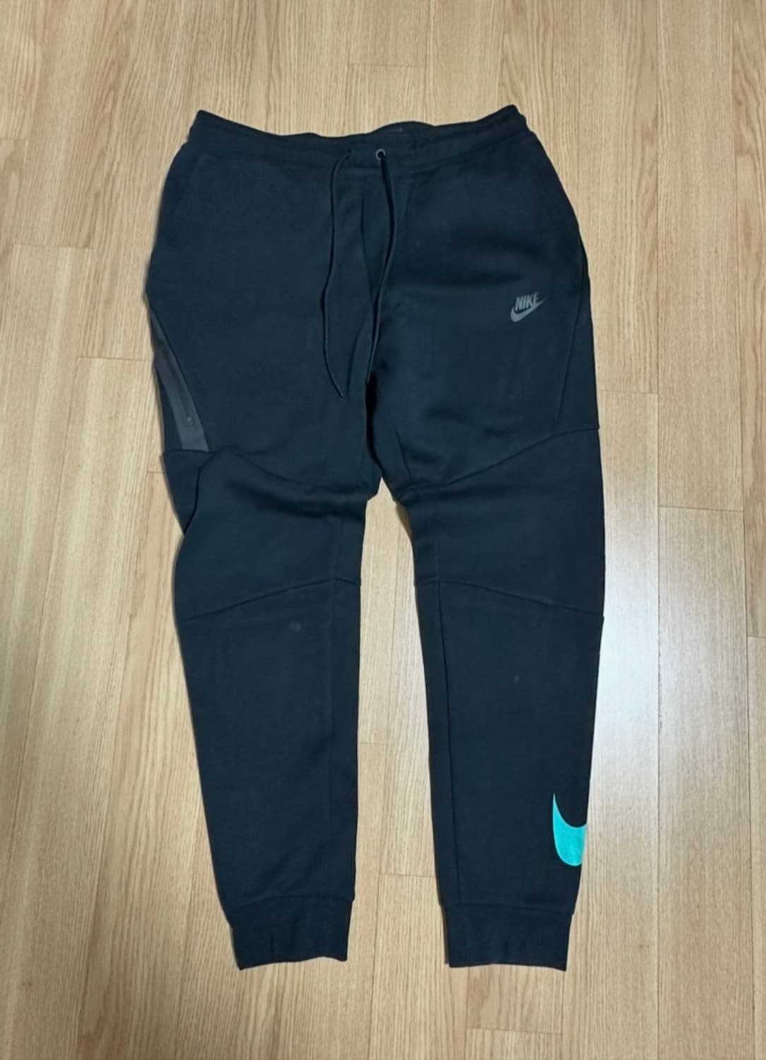 나이키 아트모스한정판 빅스우쉬 테크팩하의(블랙/제이드) 상품이미지1