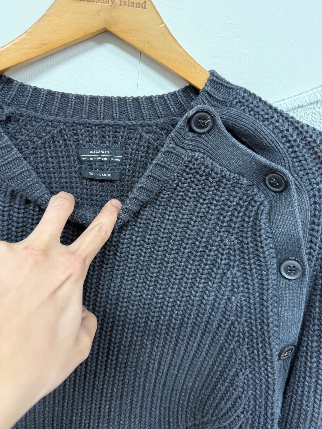 올세인츠 모트버튼 니트  상품이미지3
