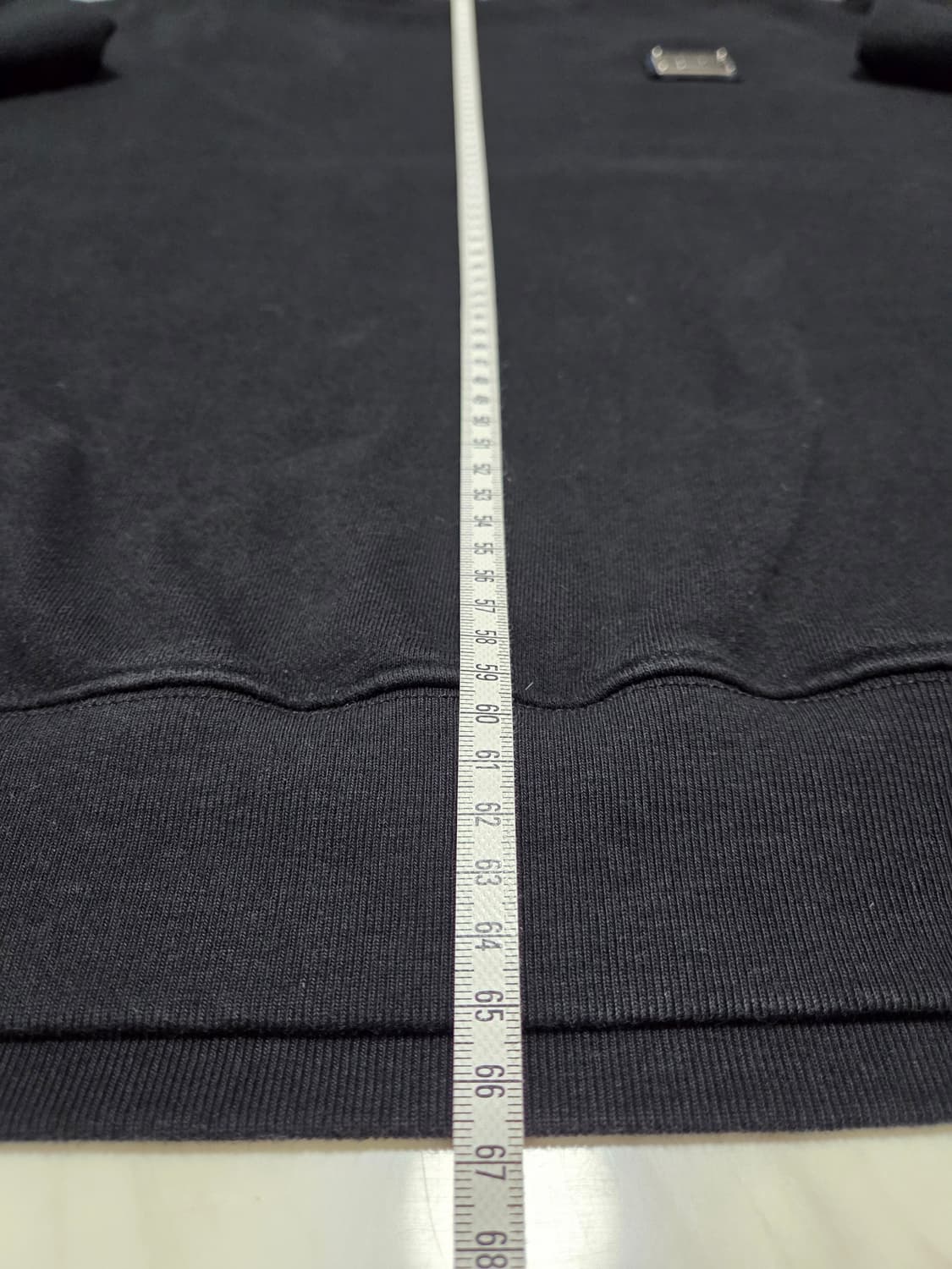 아크네스튜디오 메탈 페이스 오버사이즈 스웻셔츠 상품이미지10