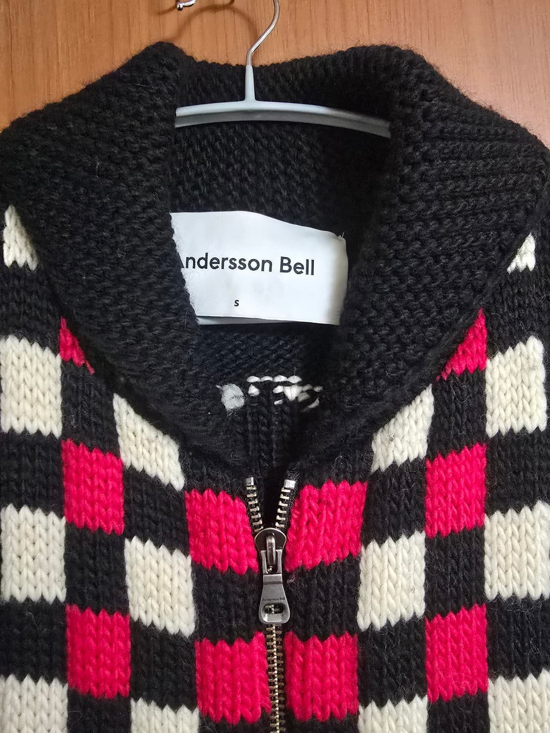 앤더슨벨 체커보드 코위찬 집 가디건 블랙

S 상품이미지4