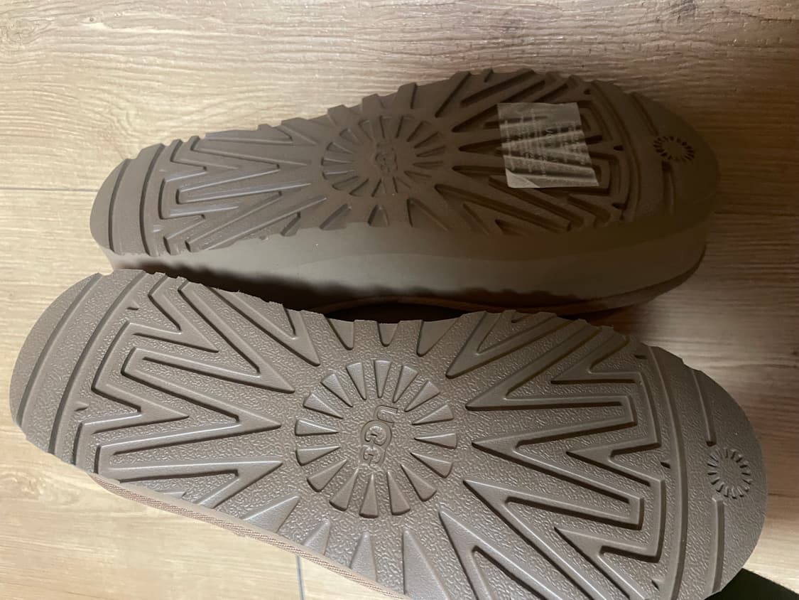 (새상품)어그 클래식 울트라 미니 플랫폼 부츠 체스트넛 240 상품이미지4