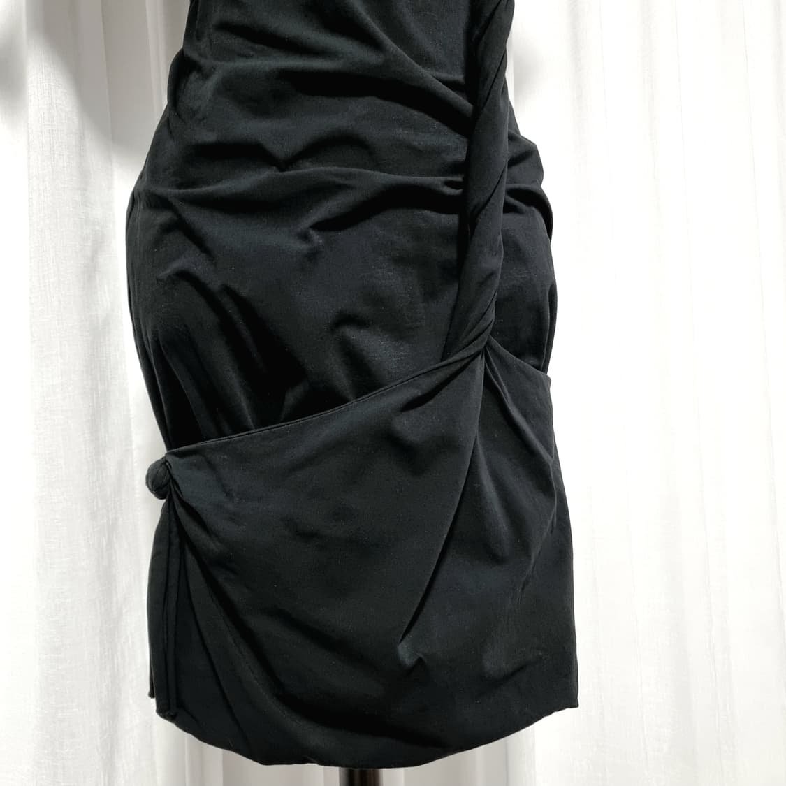 헬무트랭 드레이프꼬임 셔링 스판 언발란스 원피스 (55) 상태최상 상품이미지9