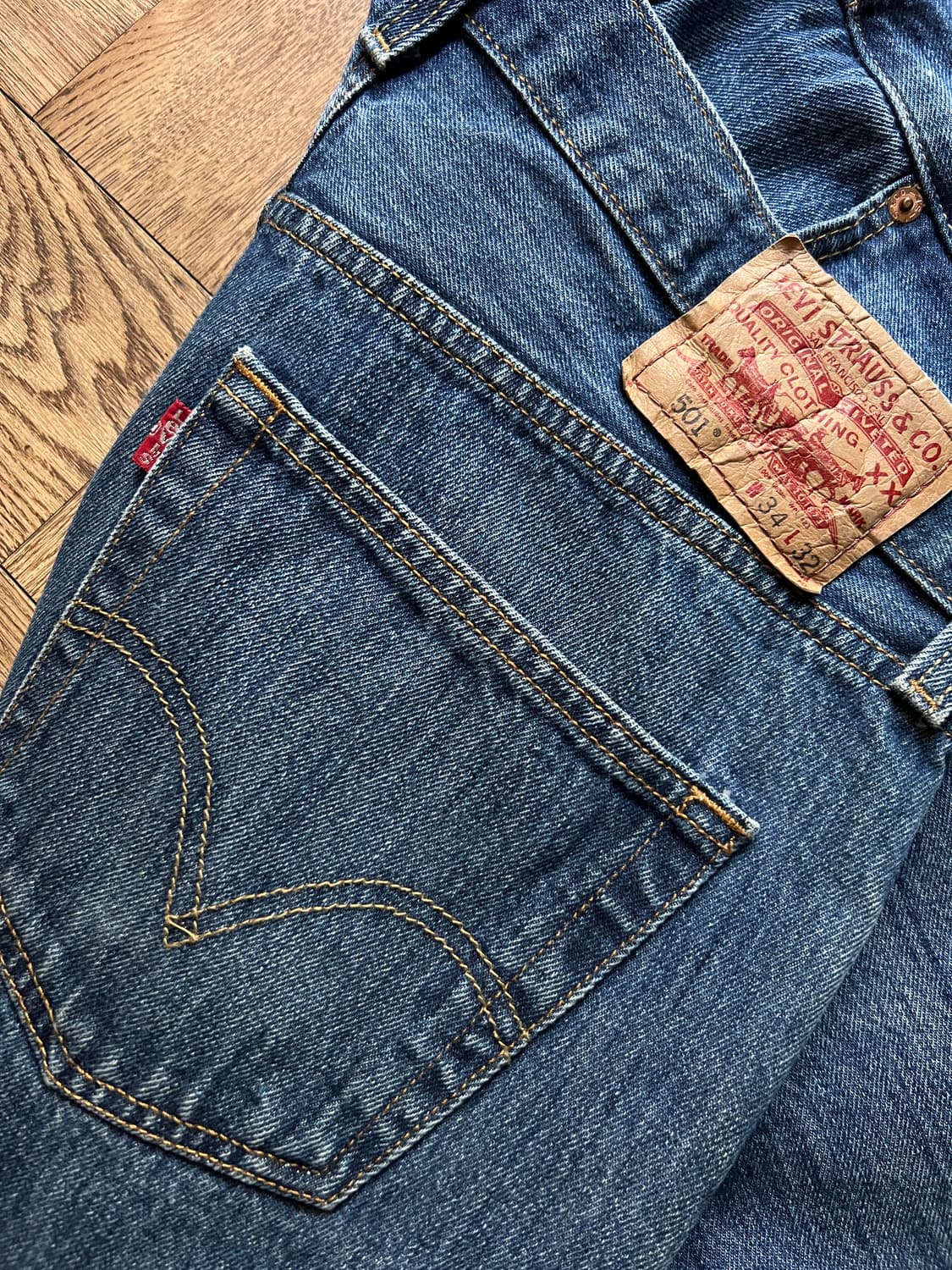 [34]리바이스 501 테이퍼드핏 커스텀 데님 팬츠 상품이미지5