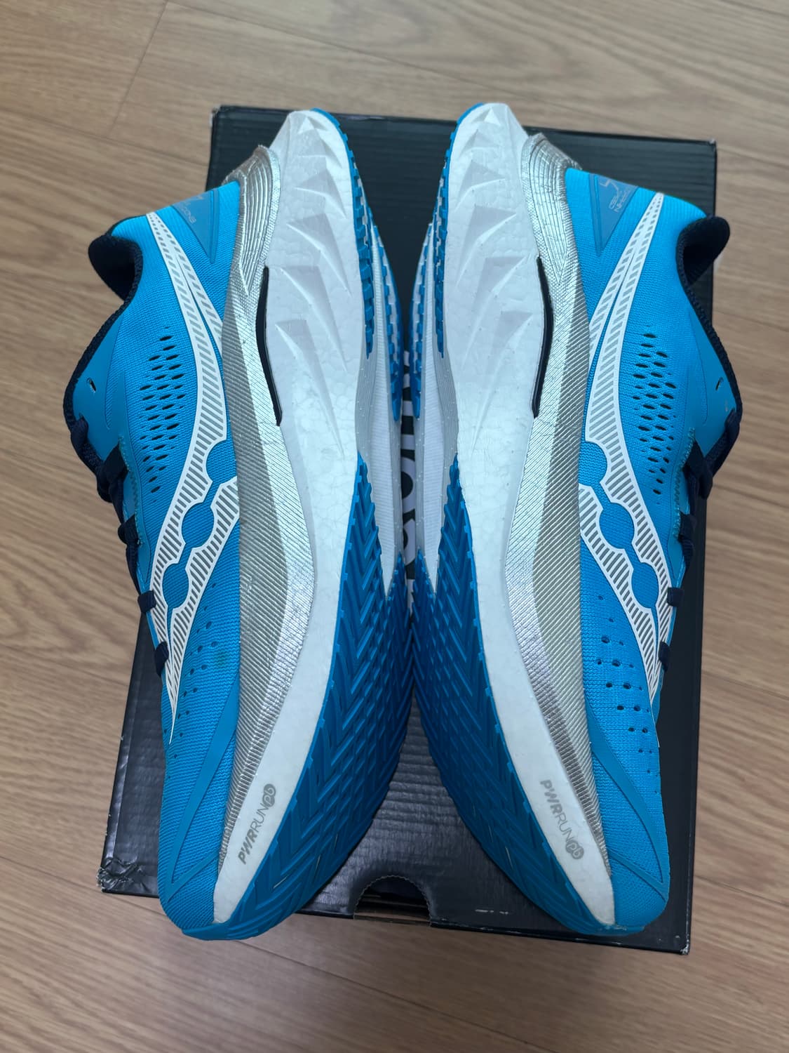 [270/새상품] 써코니 엔돌핀 스피드 4  상품이미지5