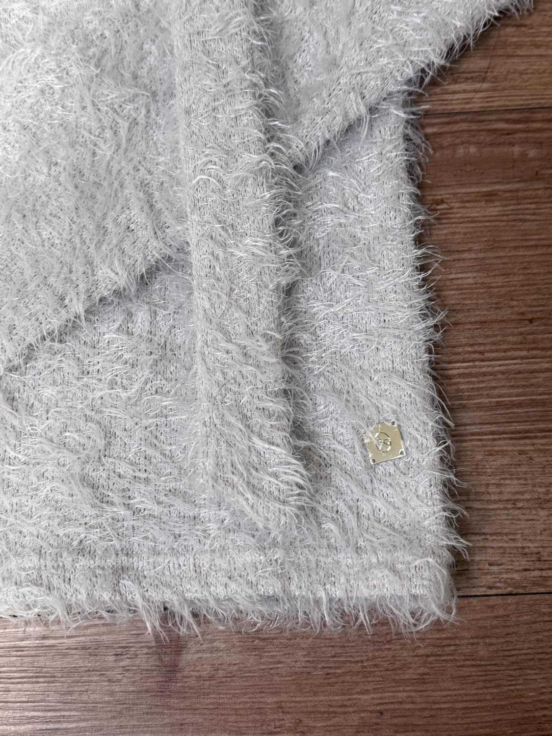 아우로 플러피 머플러 탑 (애쉬 그레이) 상품이미지5