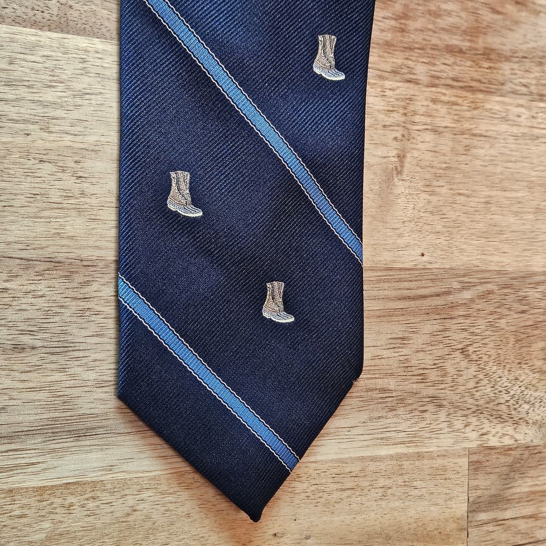 90s 엘엘빈 덕부츠 자수 넥타이 상품이미지2