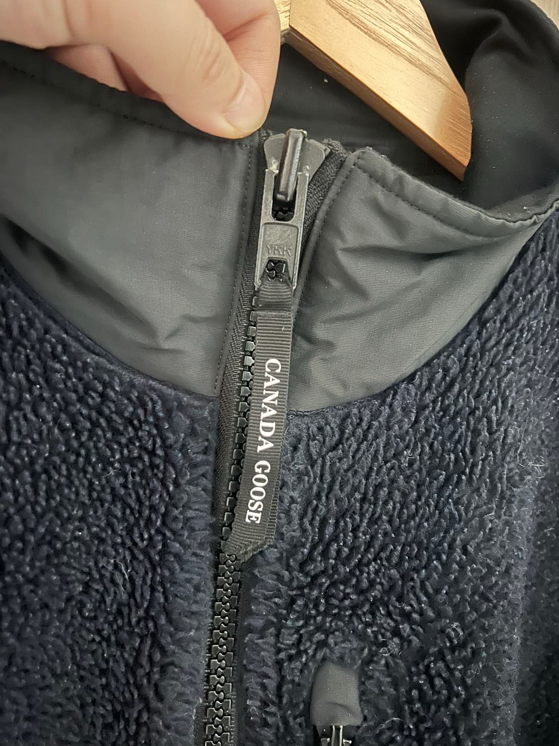 캐나다구스 켈로나 후리스 점퍼 자켓 네이비 M 상품이미지3