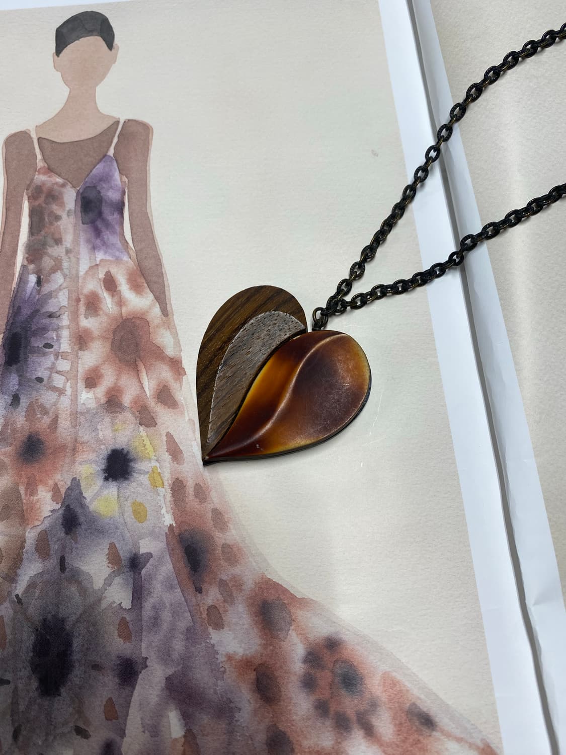 빈티지 우드 하트 롱 체인 목걸이 상품이미지1