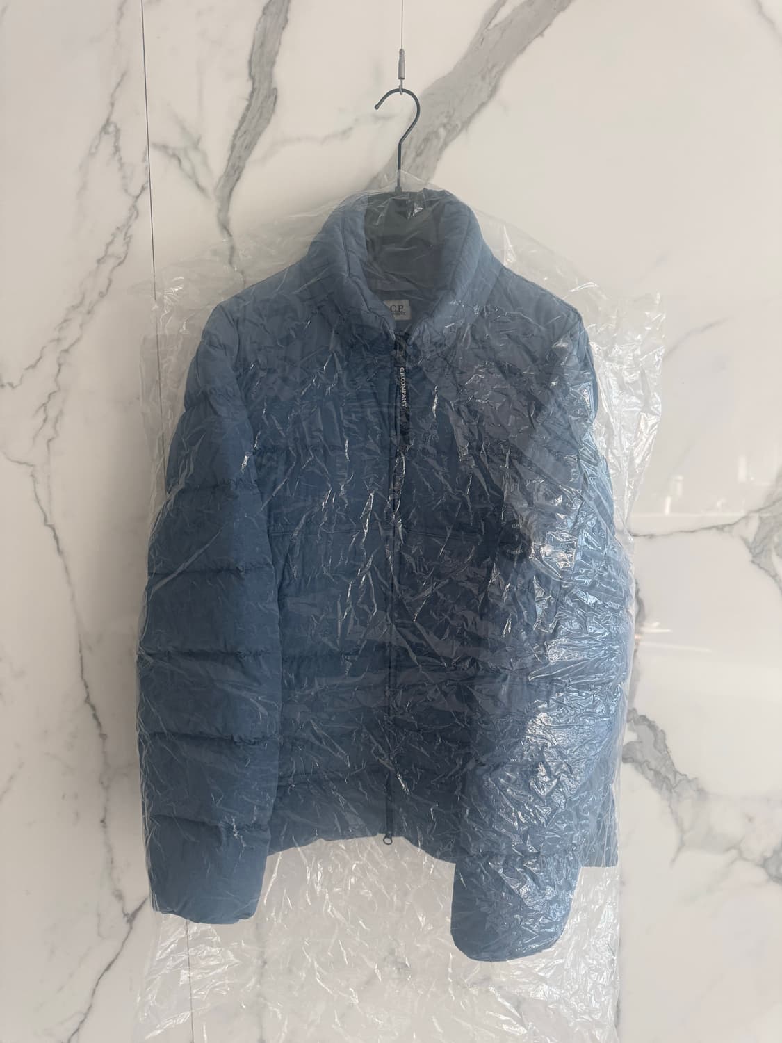 Cp컴퍼니 크롬R/이동휘 패딩/100 상품이미지1