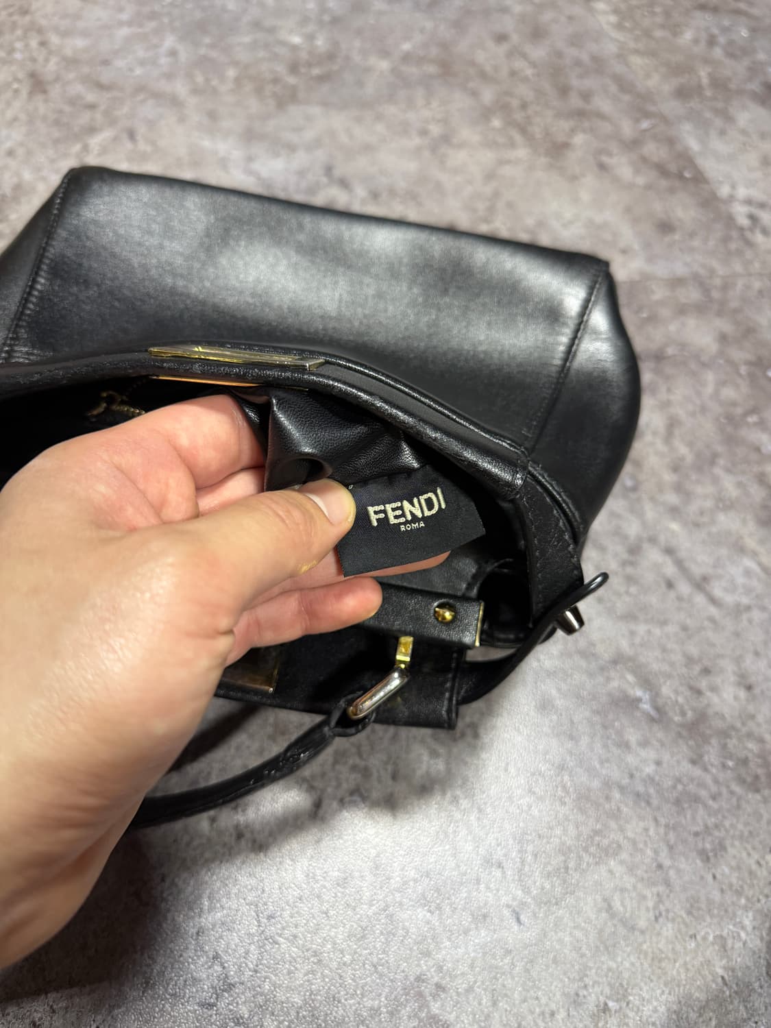 펜디 토트백 상품이미지9