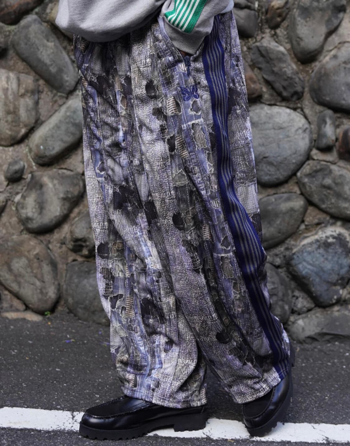 니들스 HD트랙 팬츠 프린트 상품이미지3