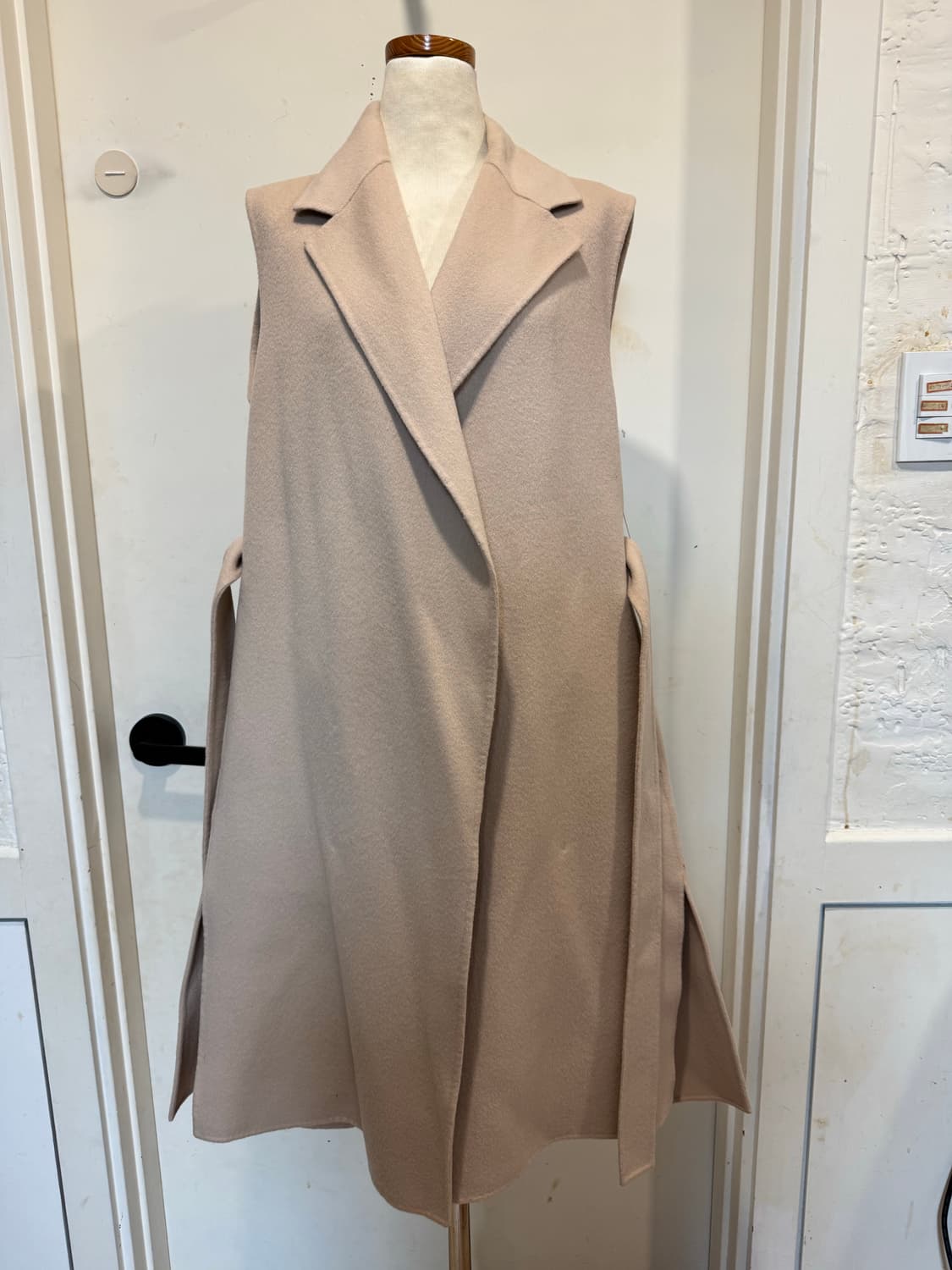 ILAIL 일라일 울캐시미어 조끼 상품이미지3