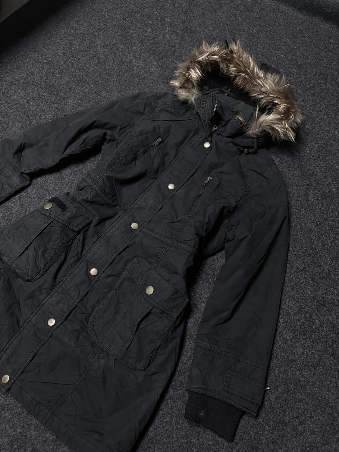 Vintage y2k Rock & Punk fur hood jacket 상품이미지2