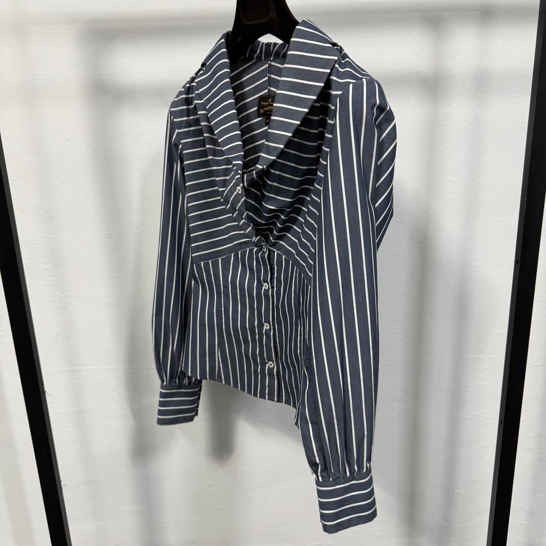 비비안웨스트우드 디테일 스트라이프 셔츠 상품이미지2