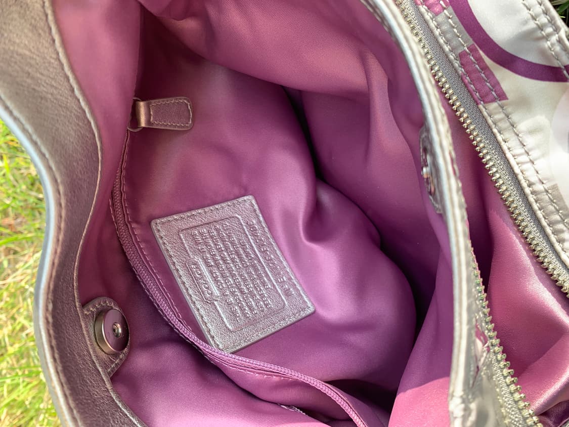 [S급] 희귀 💜 Coach Silver Buckle Bag 상품이미지5