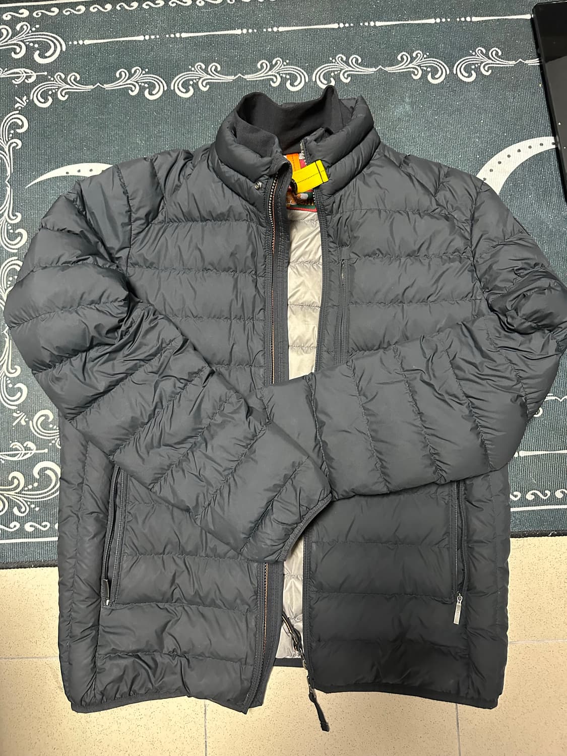 파라점퍼스 유고 패딩 블랙 상품이미지1