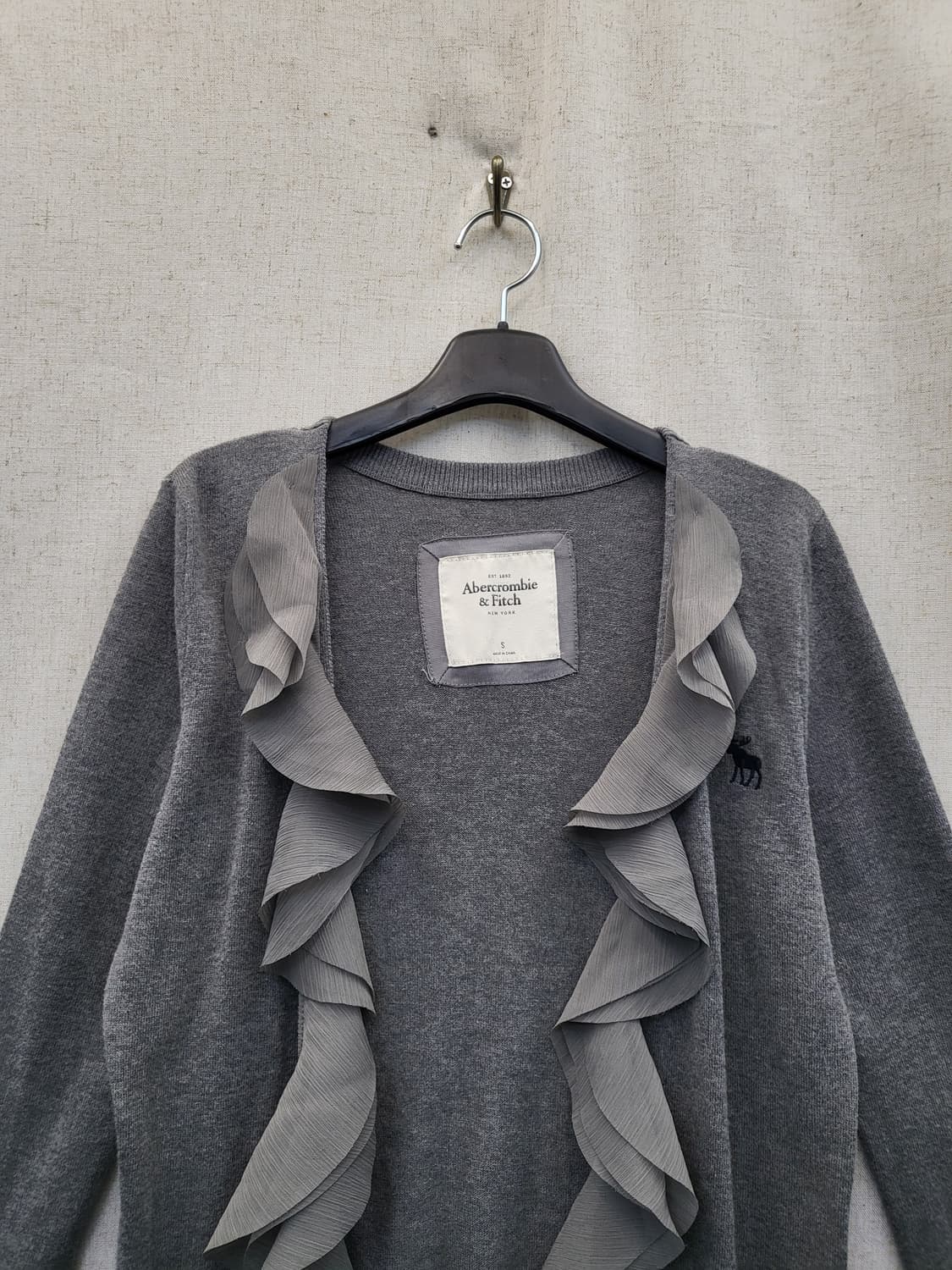 아베크롬비 여성 프릴 가디건 그레이 상품이미지3