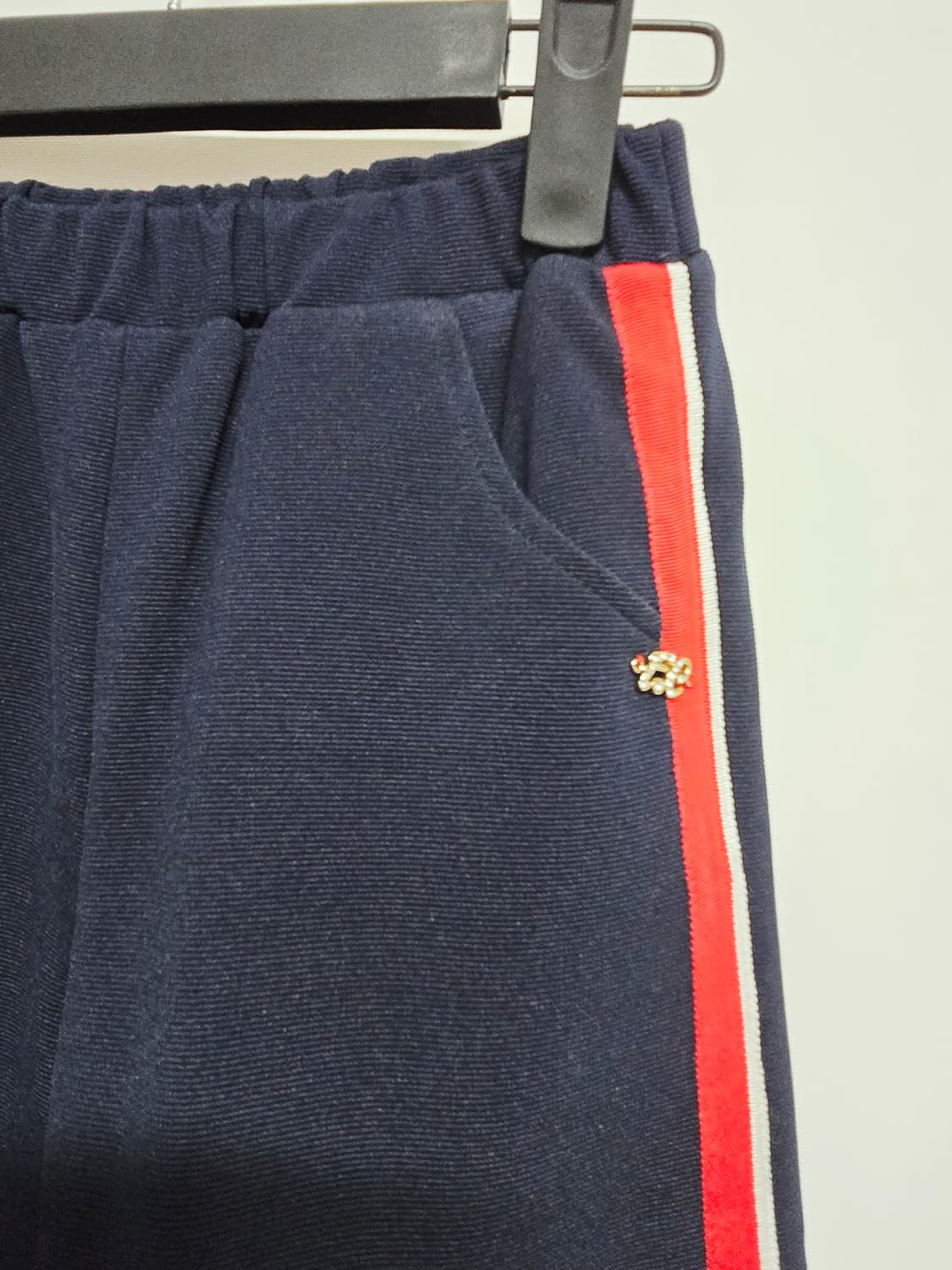 프랜치켓 네이비 컬러 배색 와이드 트랙 팬츠145 상품이미지2