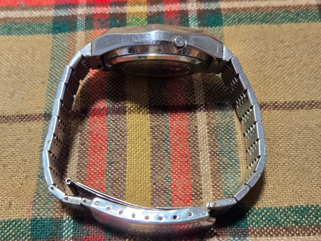 빈티지 오리엔트 솔라론 디지탈 손목시계 상품이미지2