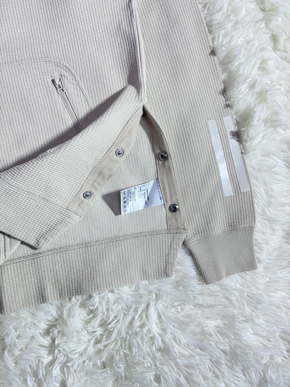 아디다스 베이지 유로파로고 오버핏 니트  상품이미지8