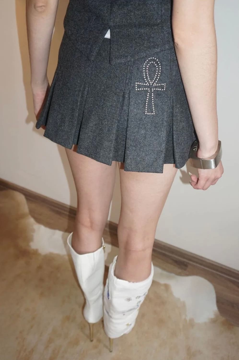 스컬프터 울 마이크로 랩 스커트 그레이 상품이미지2