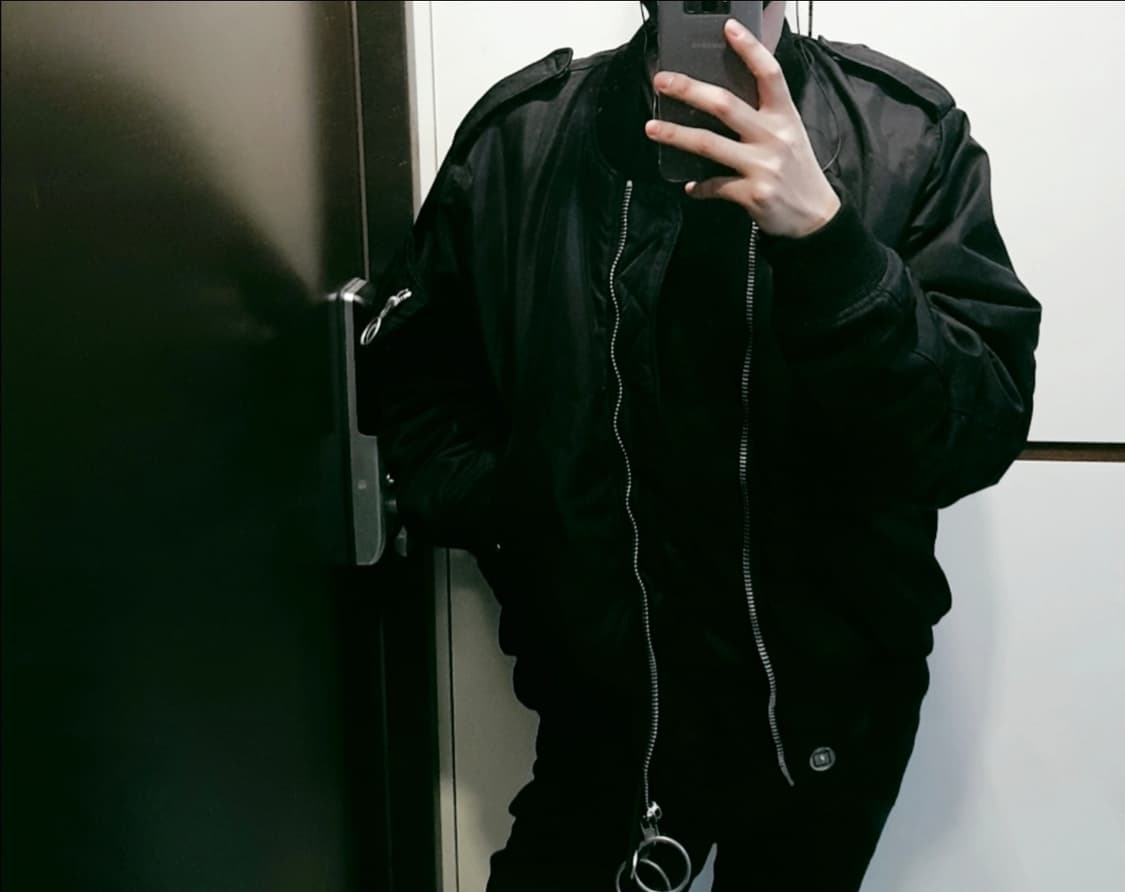 오프화이트 16fw ma-1 봄버 블랙 L 상품이미지3