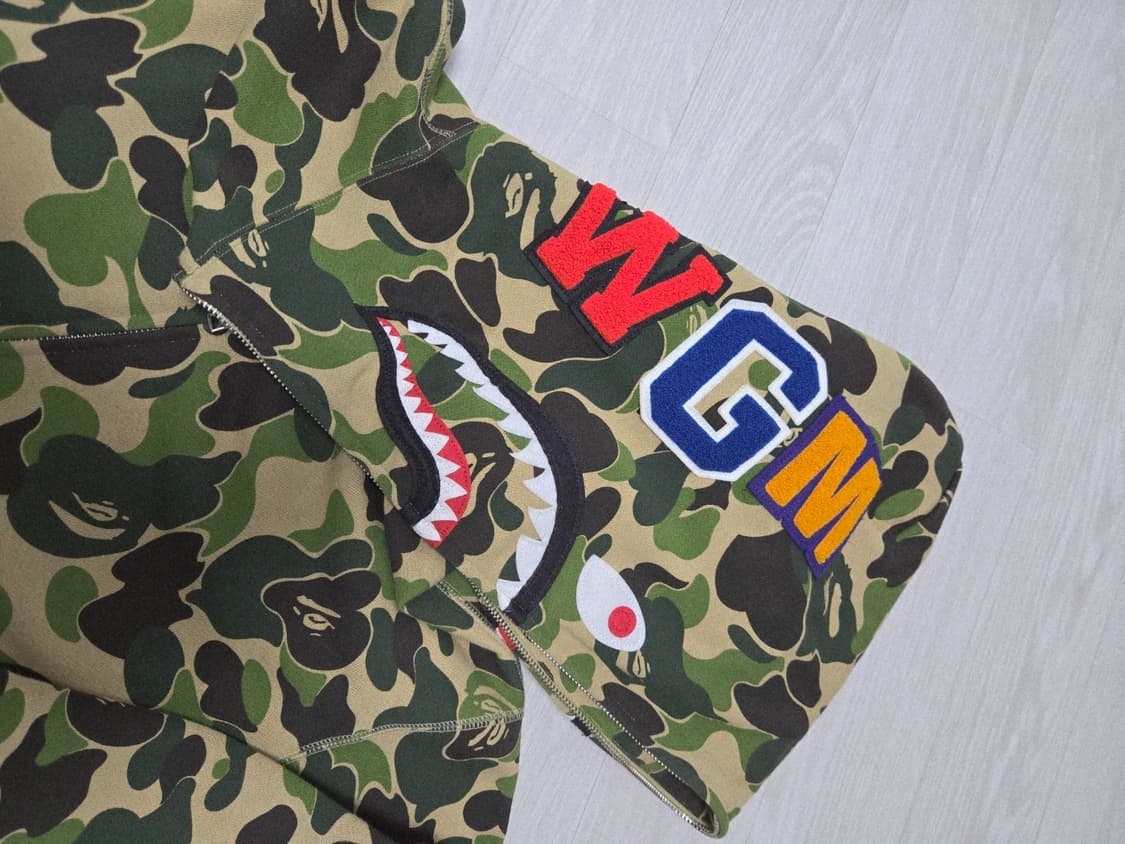 베이프 샤크 후드집업 2XL 판매 상품이미지2
