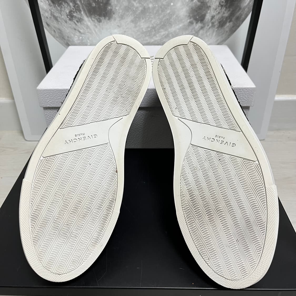 정품 40) 지방시 어반스트리트 시어링 스니커즈 255~260 상품이미지5