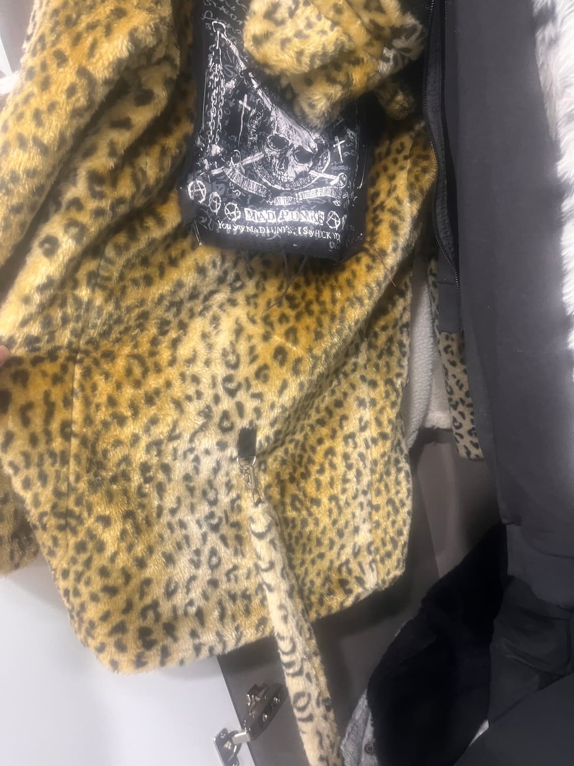 매드펑크 네코미미 퍼자켓 퍼후드집업 고스펑크 상품이미지2