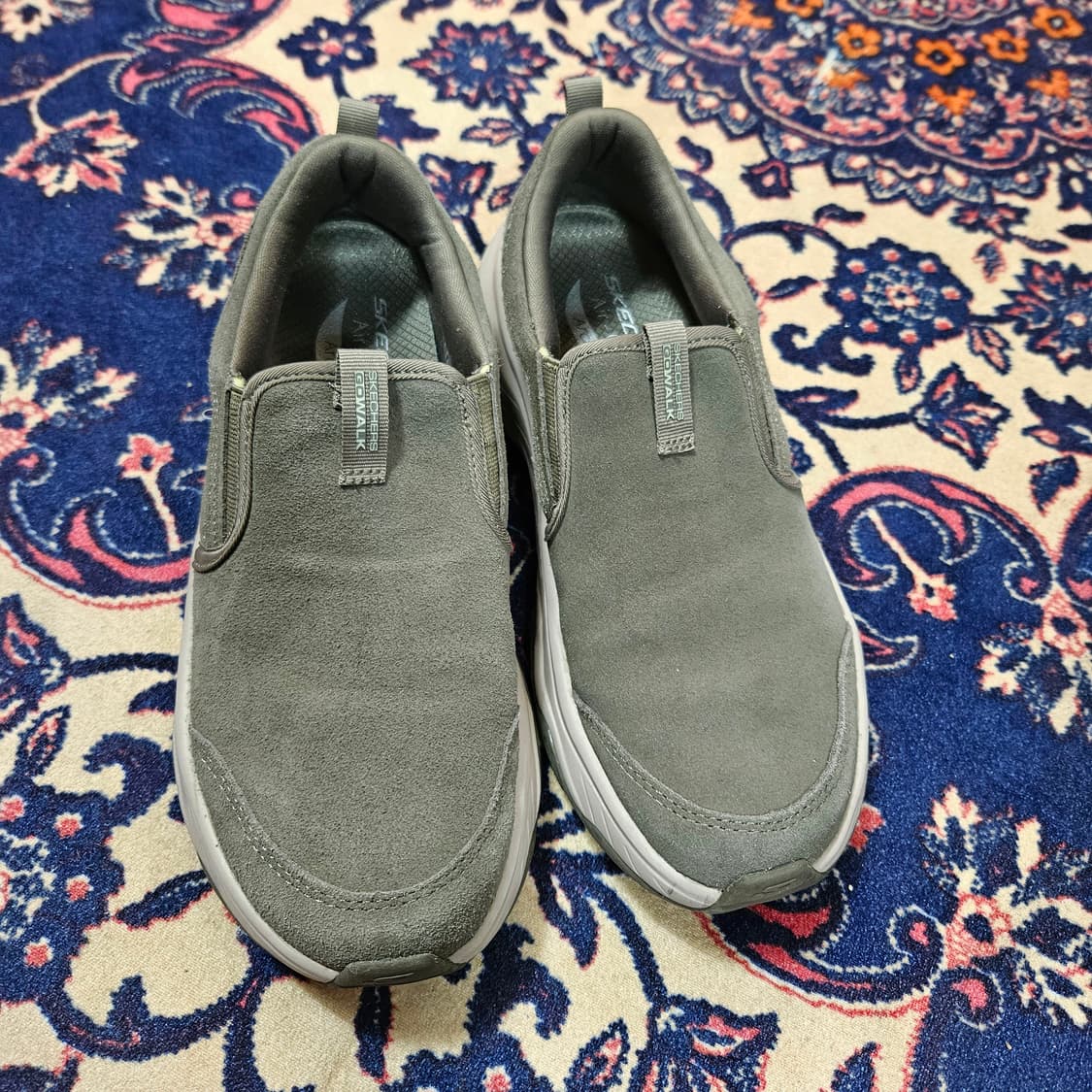 스케쳐스 고워크 아치핏 슬립온 US8(250cm) 상품이미지3