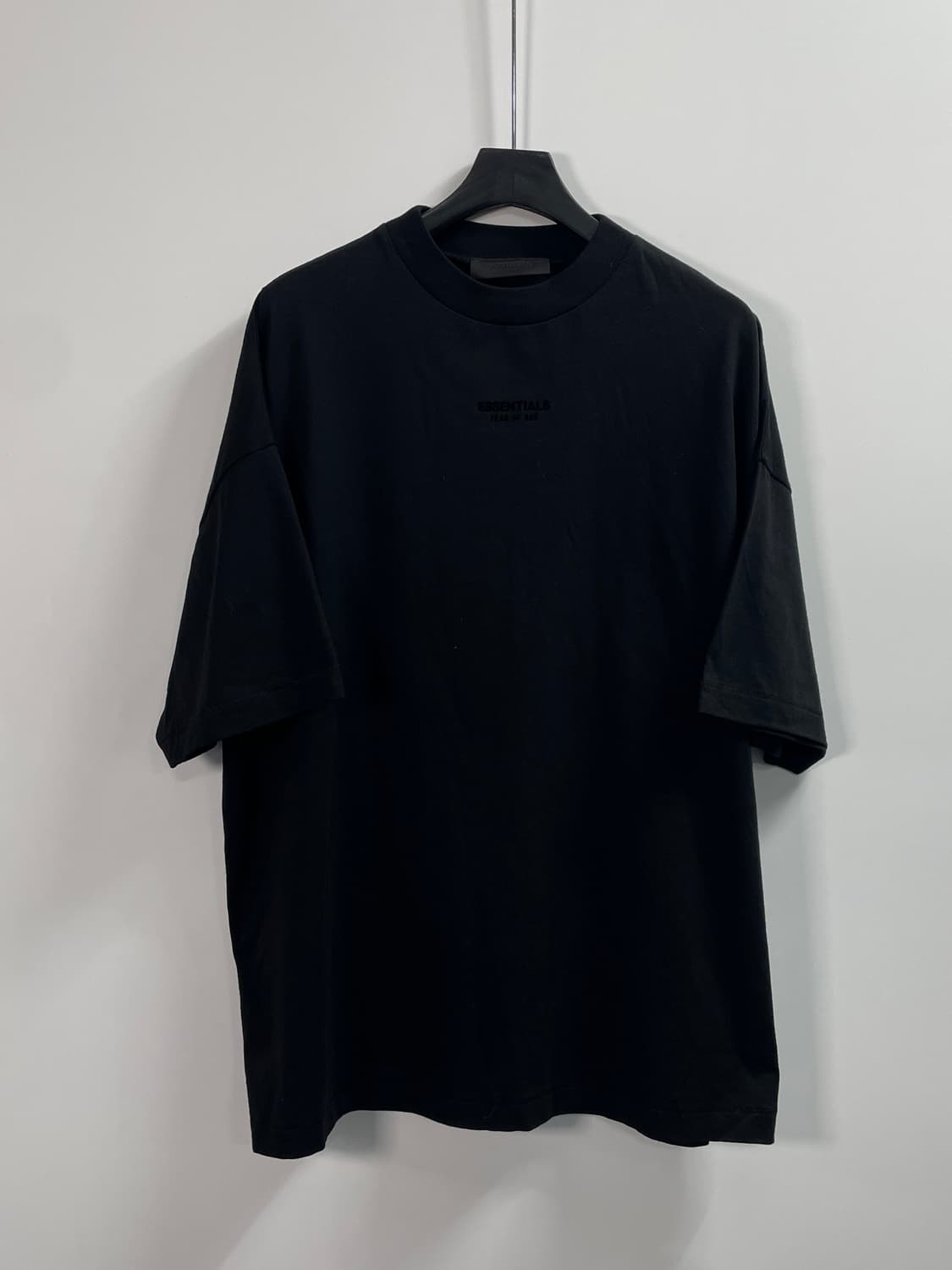 (새상품) 피어오브갓 미드로고 반팔티 (on.534) 상품이미지1