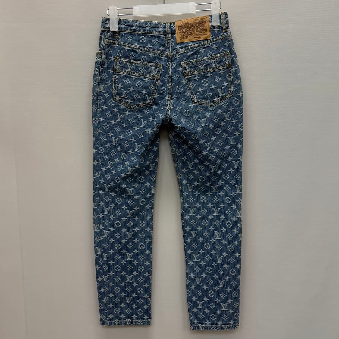 루이비통 모노그램 데님팬츠 (26)  상품이미지4