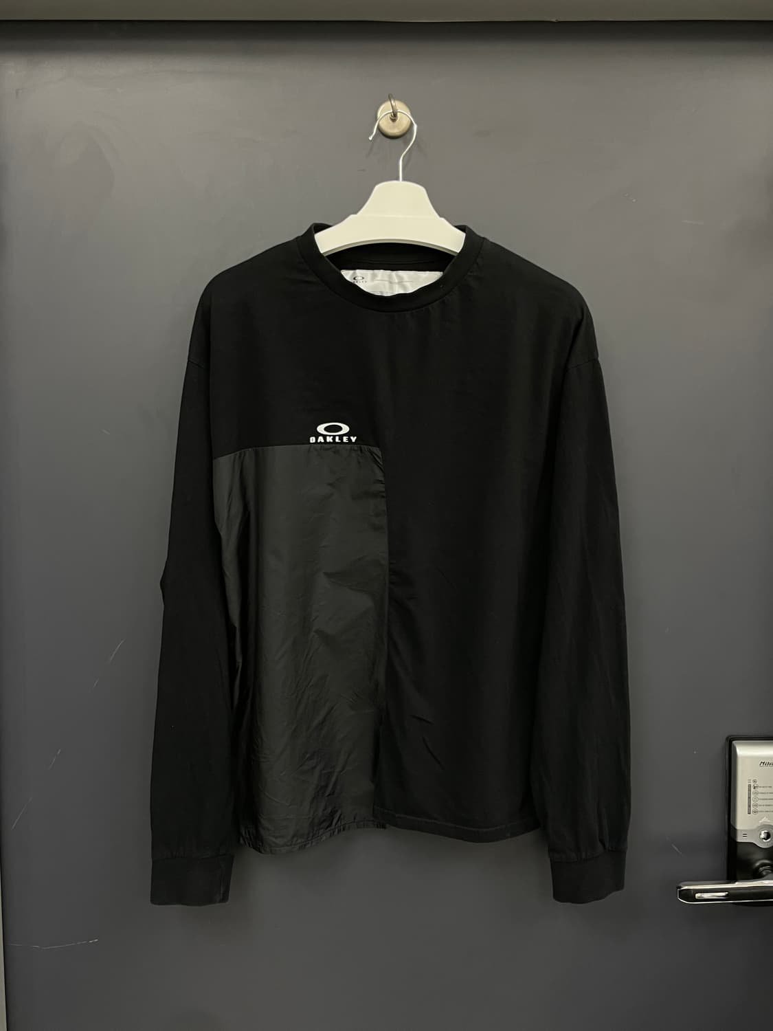 오클리 X 사무엘로스 롱슬리브 상품이미지1