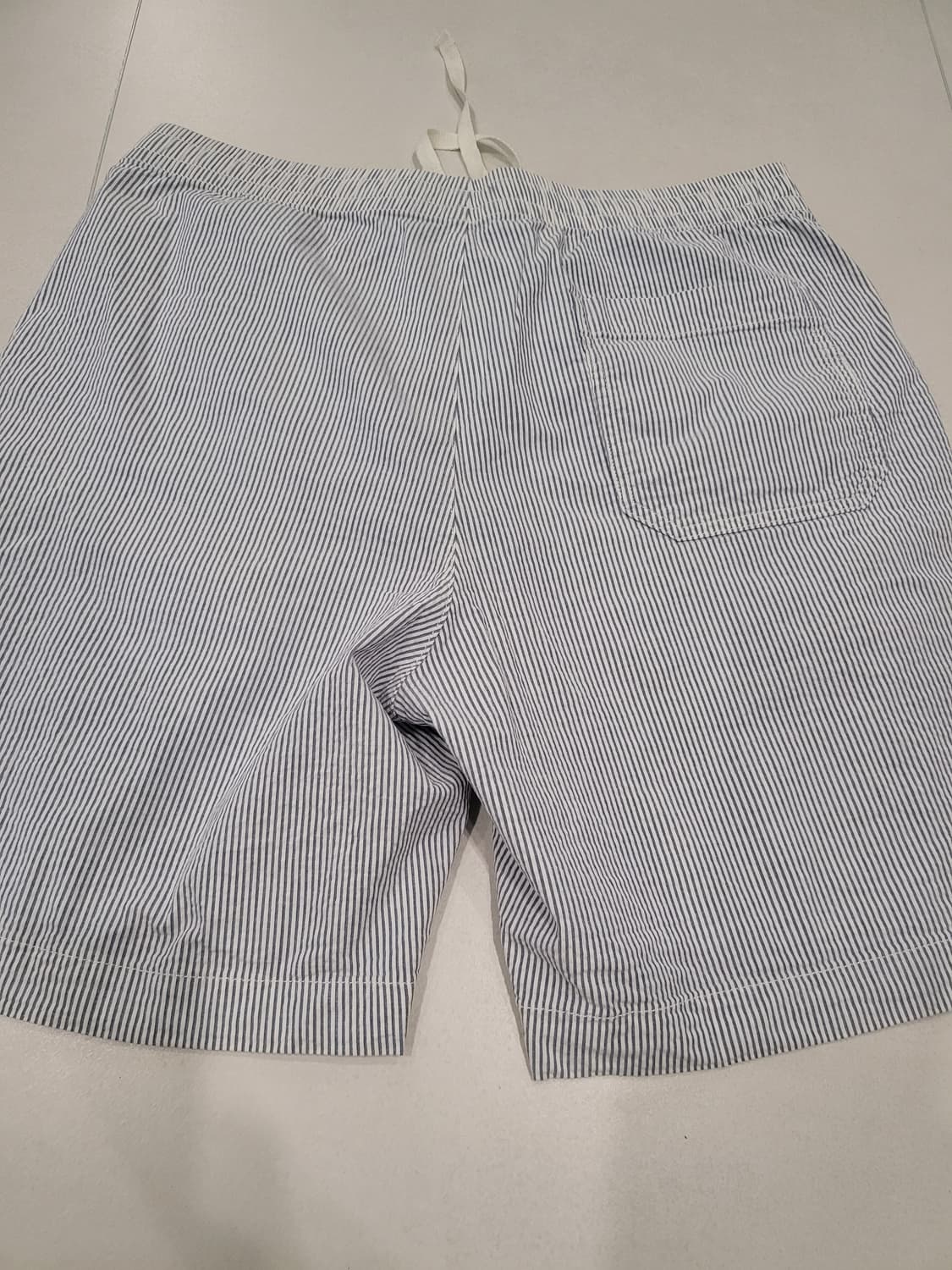 여름 교복 확정! 🧊 유니클로 시어서커 스트레치 반바지 (XL)
 상품이미지2