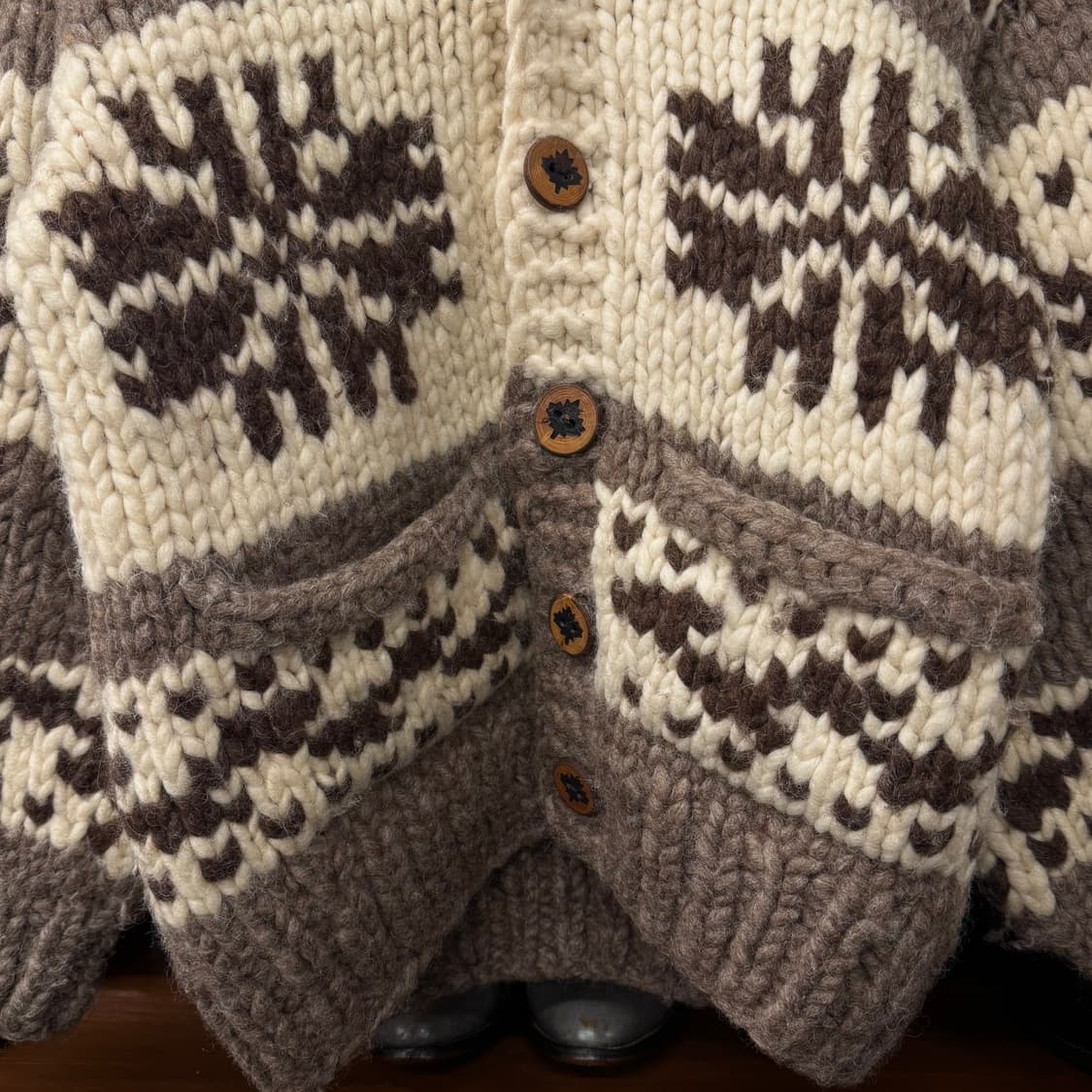 캐나디안 눈꽃 패턴 헤비 울 나무 단추 오리지널 코위찬 N225 상품이미지4