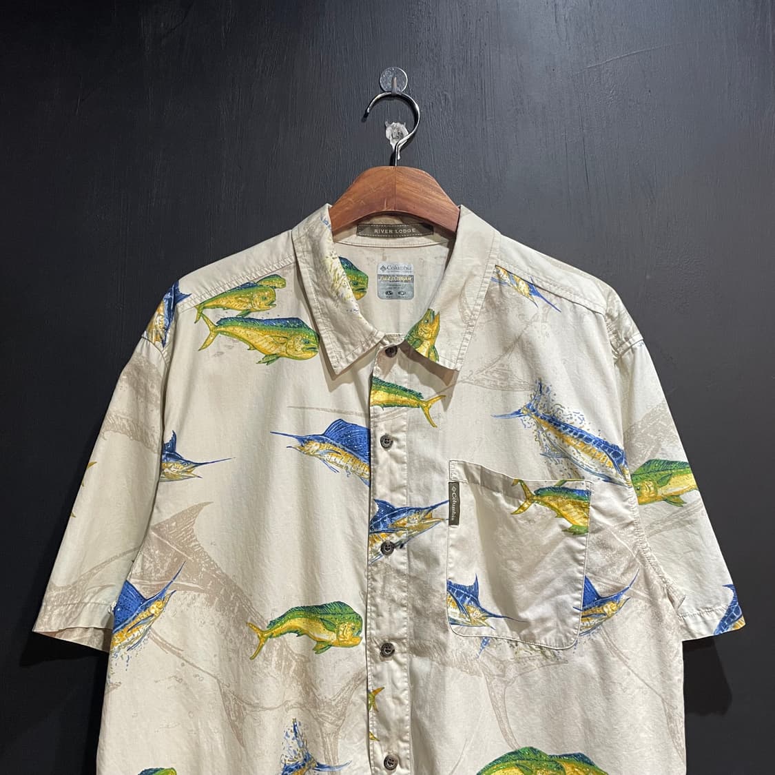 Columbia half shirt 상품이미지3