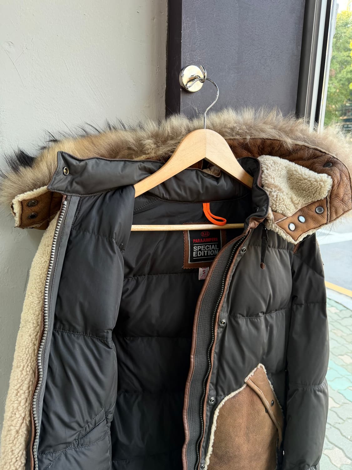 S/ 파라점퍼스 스페셜에디션 고트스킨 패딩점퍼 상품이미지5