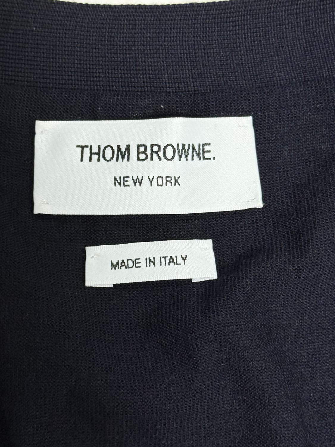 톰브라운 서스테이너블 메리노 울 가디건 네이비 4사이즈 판매 상품이미지6