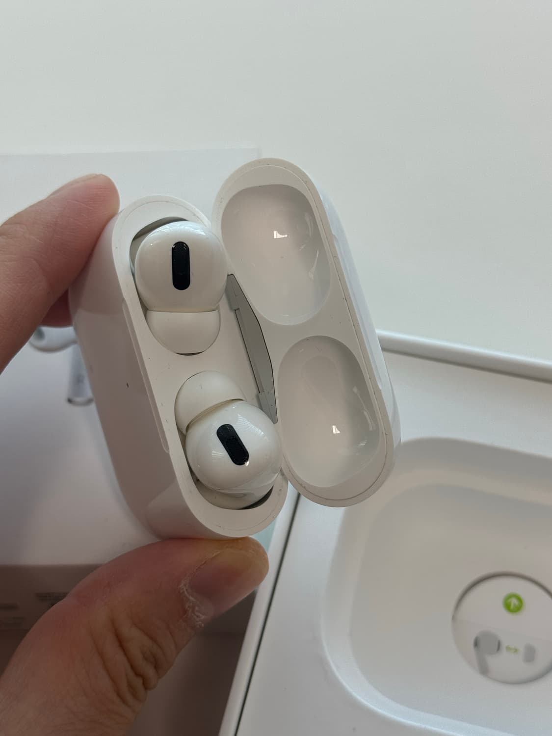 Apple 에어팟 프로 1세대 풀구성 상품이미지7