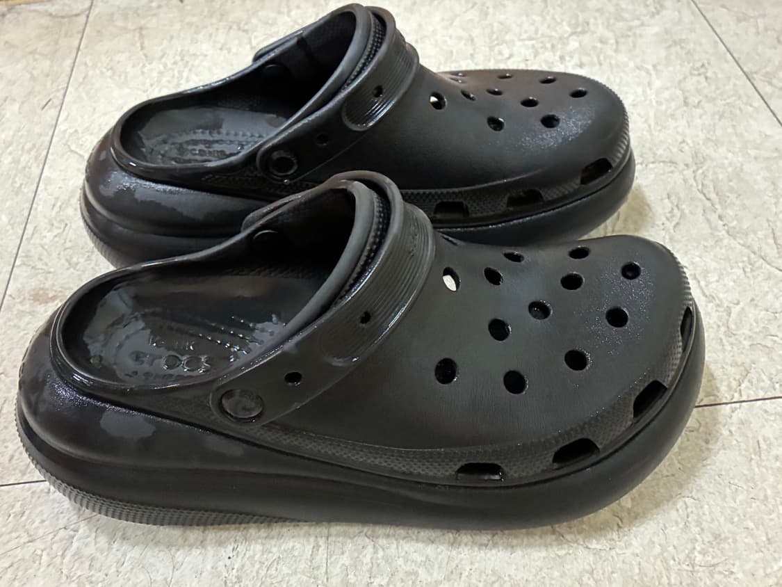 크록스 클래식 크러쉬 클로그 블랙 260 상품이미지5