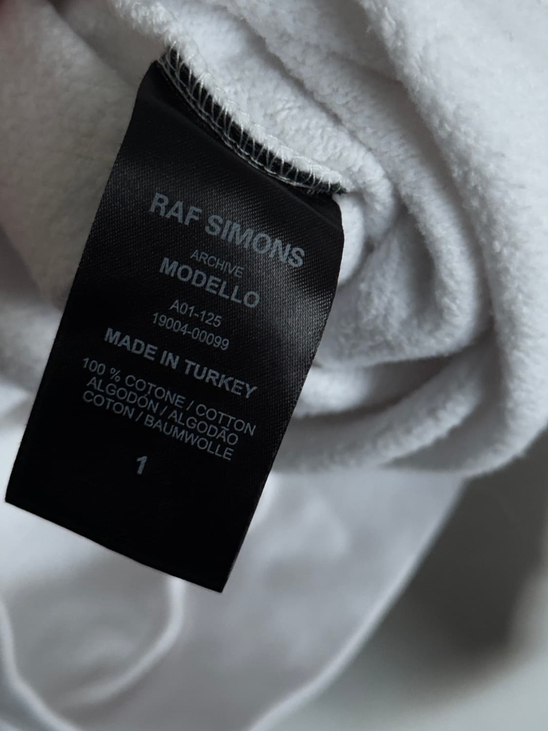 라프시몬스 아카이브 리덕스 AW01 후드 상품이미지4