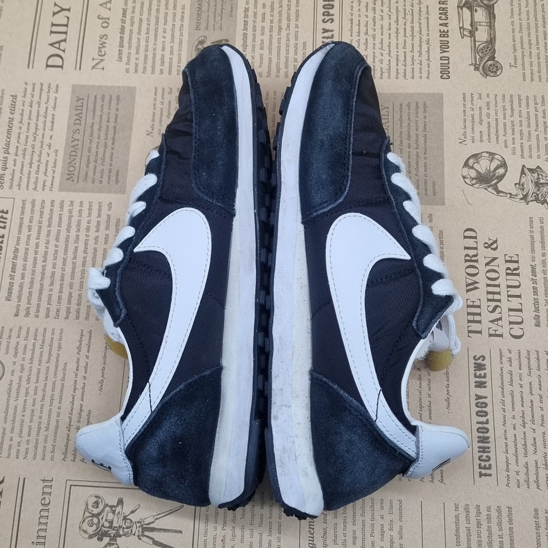 나이키 테일윈드79 검흰 여성운동화235  상품이미지5