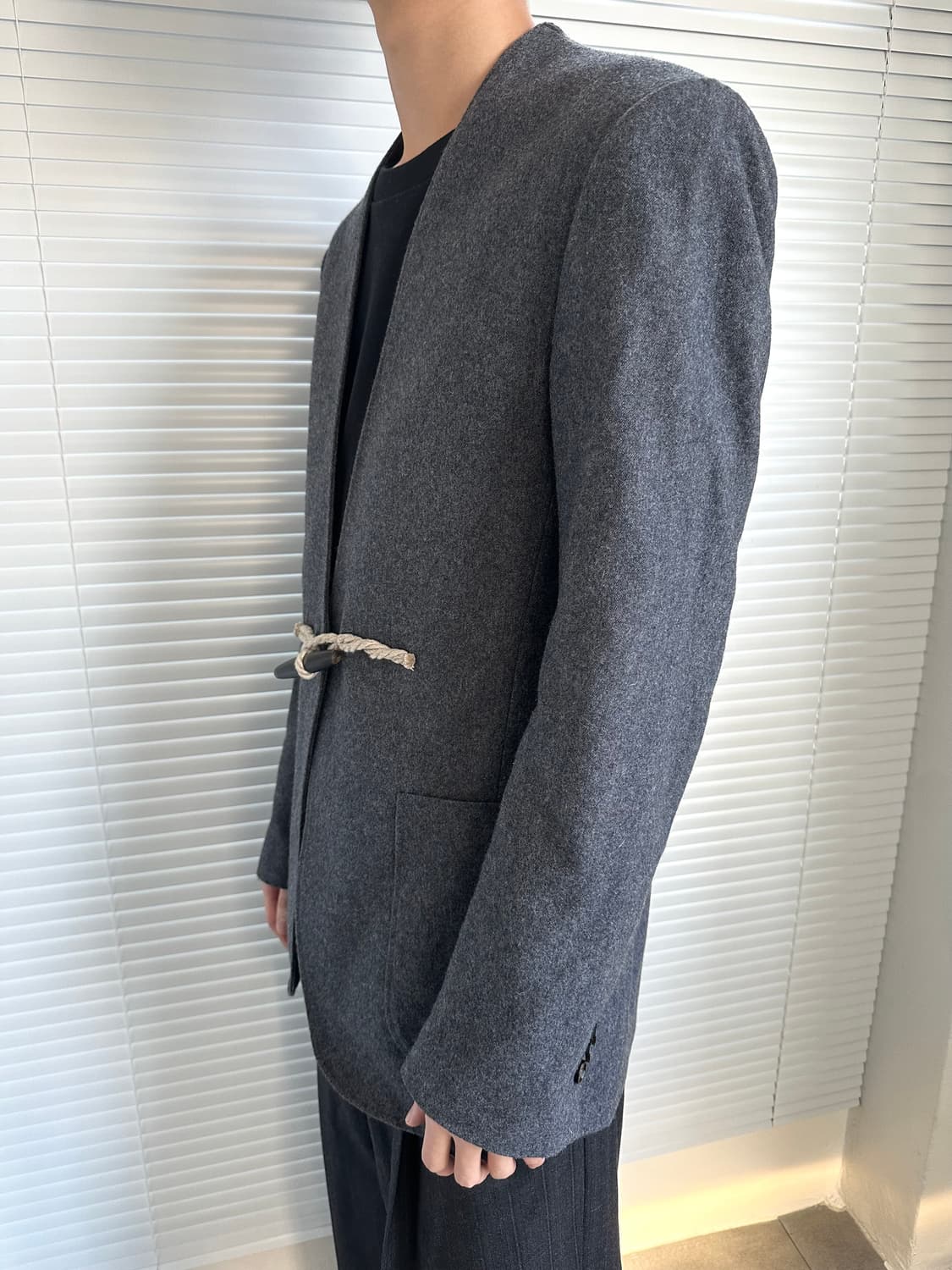 메종 마르지엘라 16fw 아카이브 카라리스 울 자켓 상품이미지3