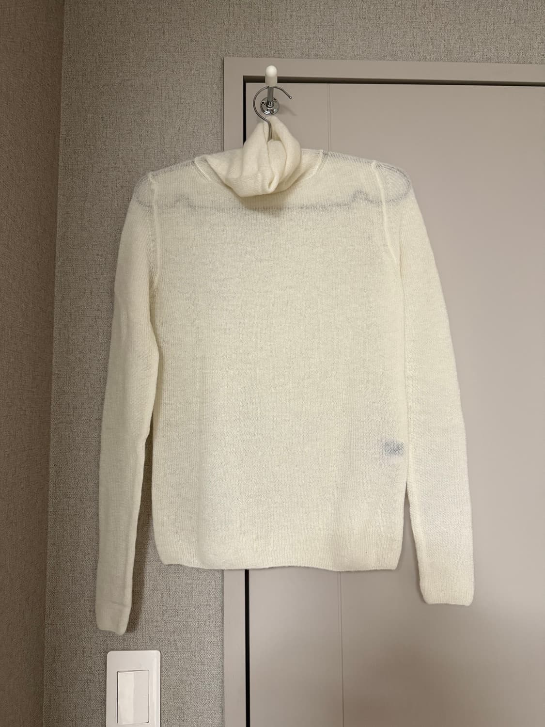 ORE 오어 베이비 알파카 터틀넥 아이보리 상품이미지3