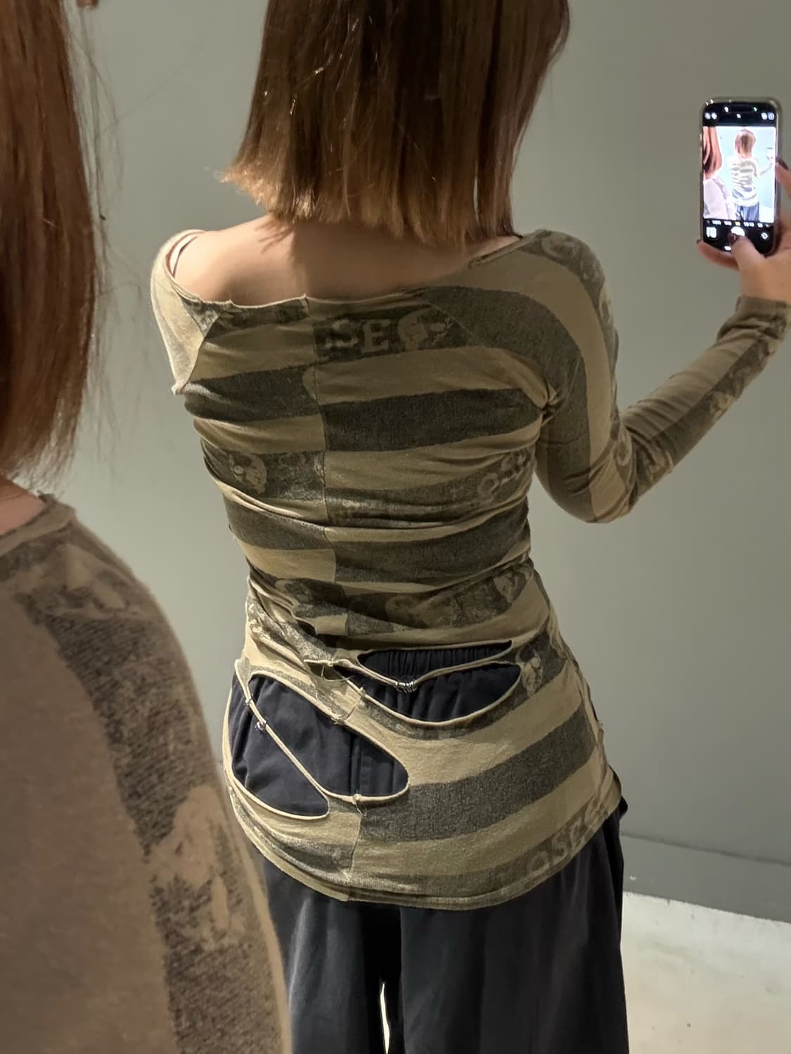 Heaven and Earth cutting long sleeve 상품이미지4