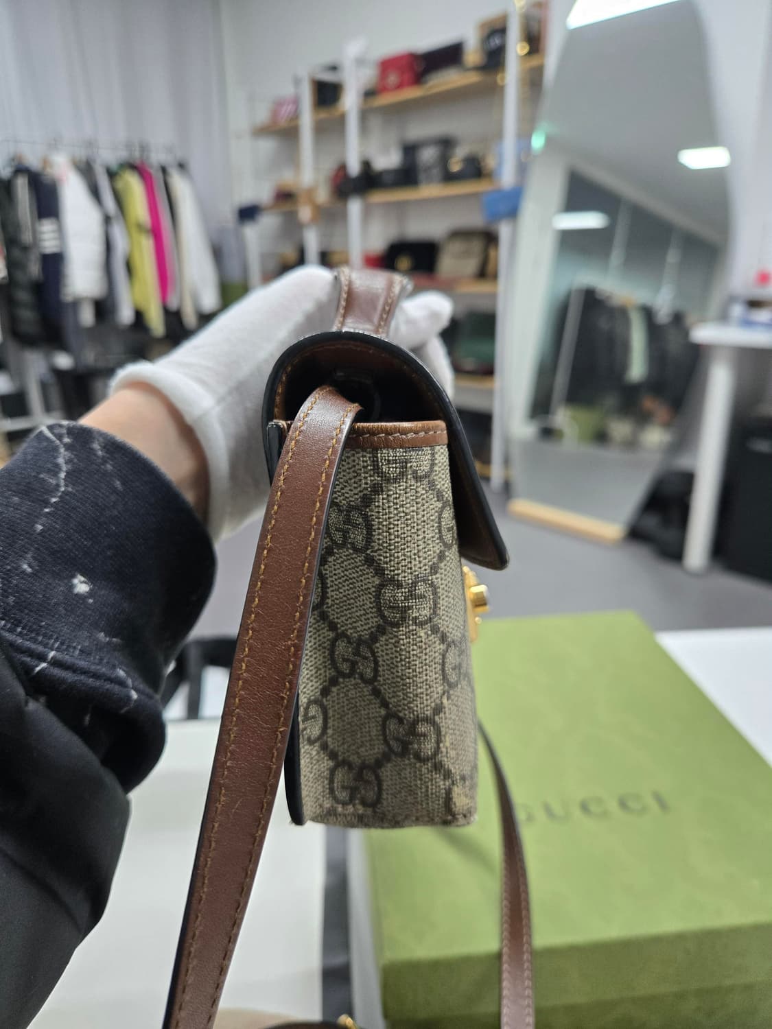 [50%세일] 구찌 패들락 크로스백 상품이미지4