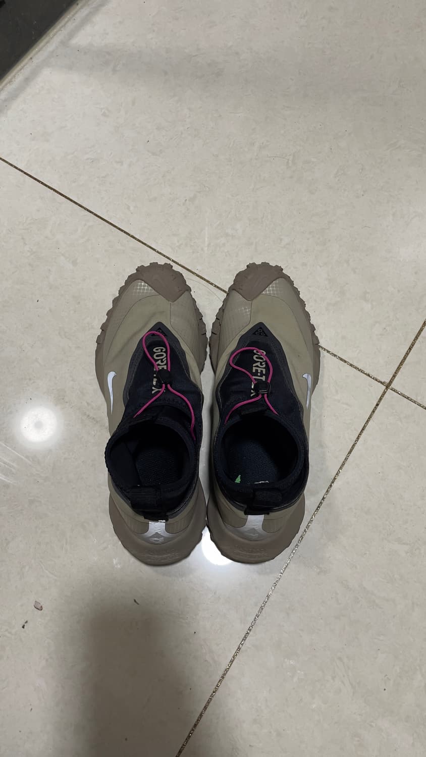 나이키 ACG 마운틴플라이 고어텍스 카키 상품이미지4