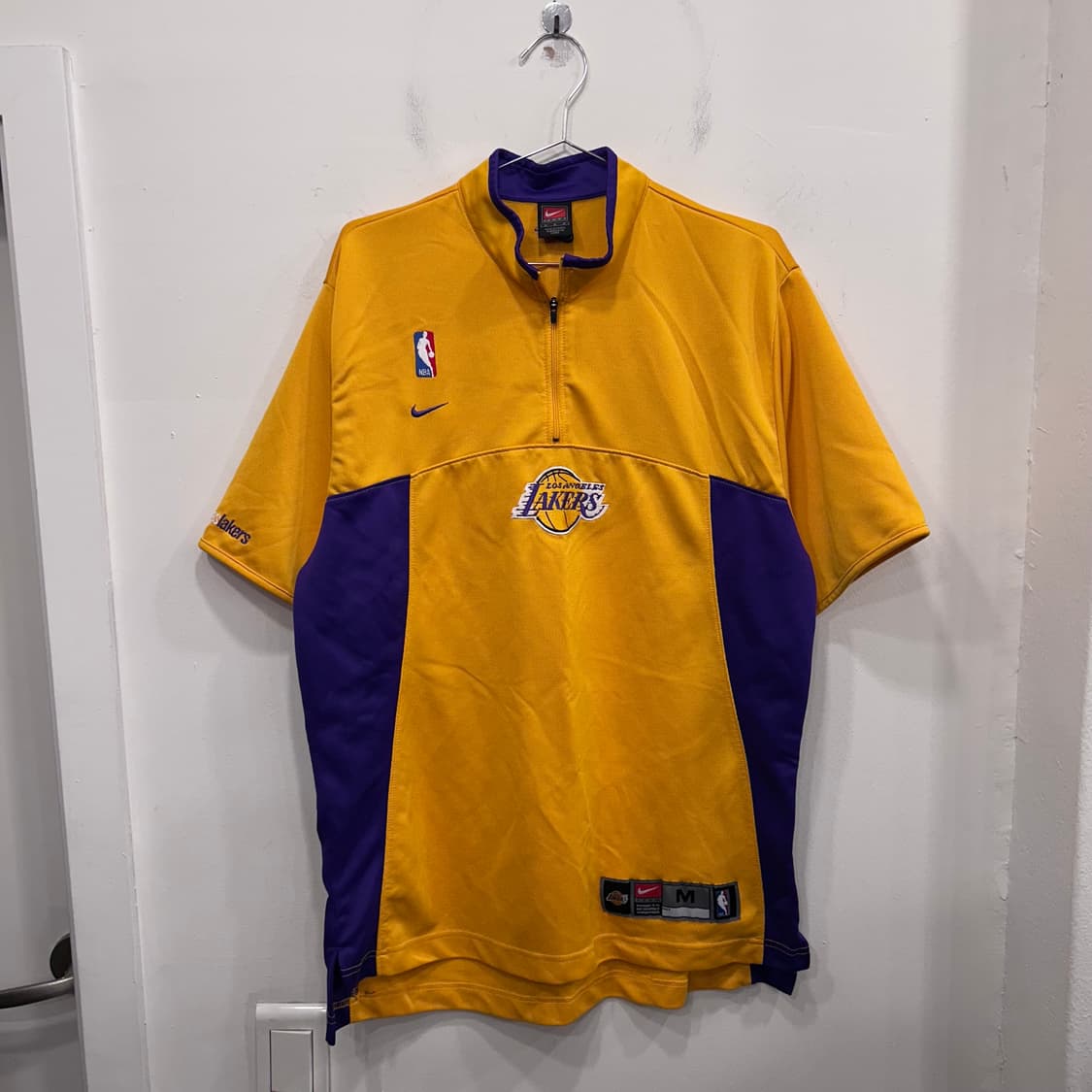 나이키 팀 LA레이커스 팀 로고 에슬레틱 져지 상품이미지2